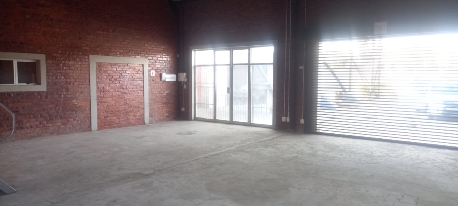 To Let commercial Property for Rent in Melodie North West